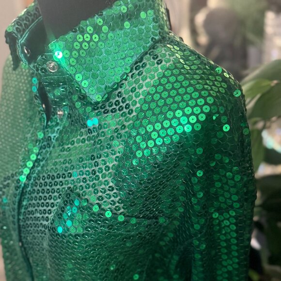 Fashion Nova "CATCH MY EYE" Emerald Button Down - Picture 7 of 7